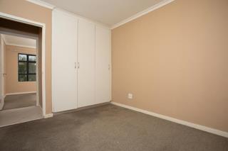 2 Bedroom Property for Sale in Somerset West Western Cape